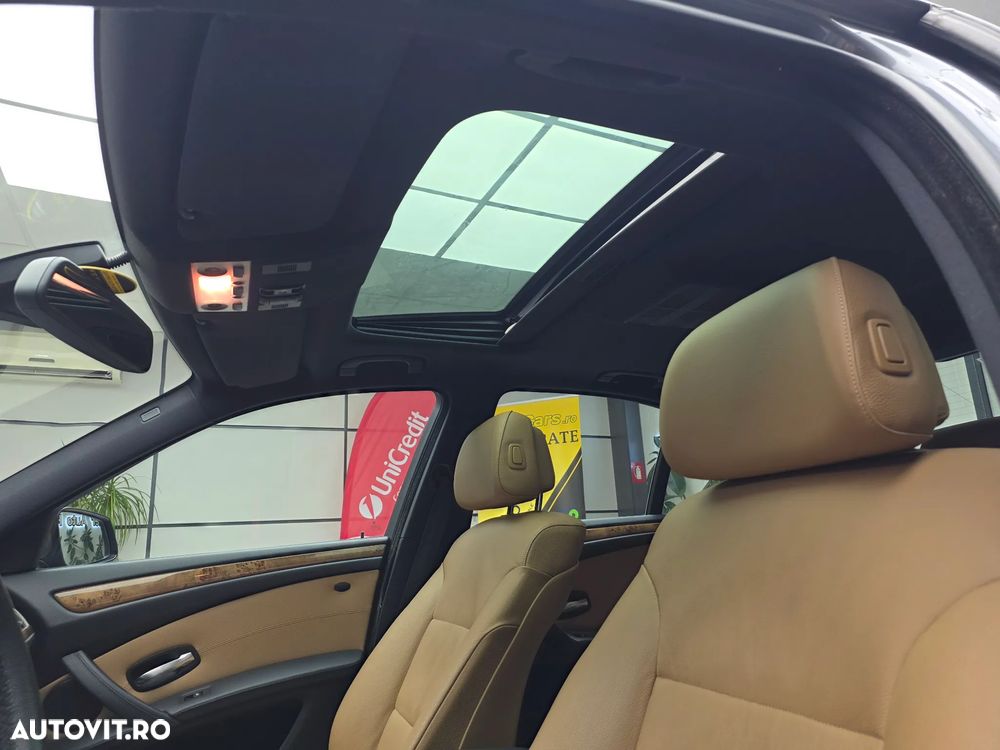 BMW Seria 5 520d Aut. Edition Lifestyle - 16