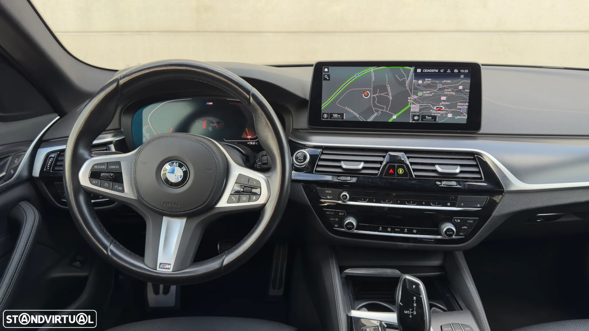 BMW 520 d Pack Desportivo M Auto - 21