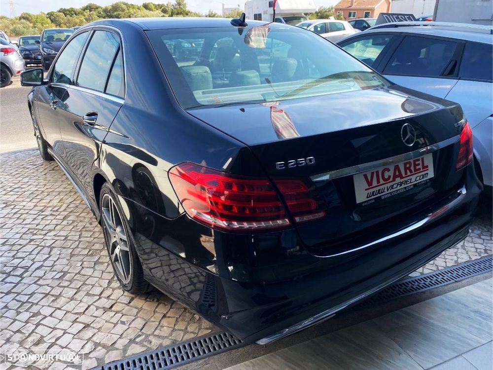 Mercedes-Benz E 250 BlueTEC Elegance 4-Matic - 8