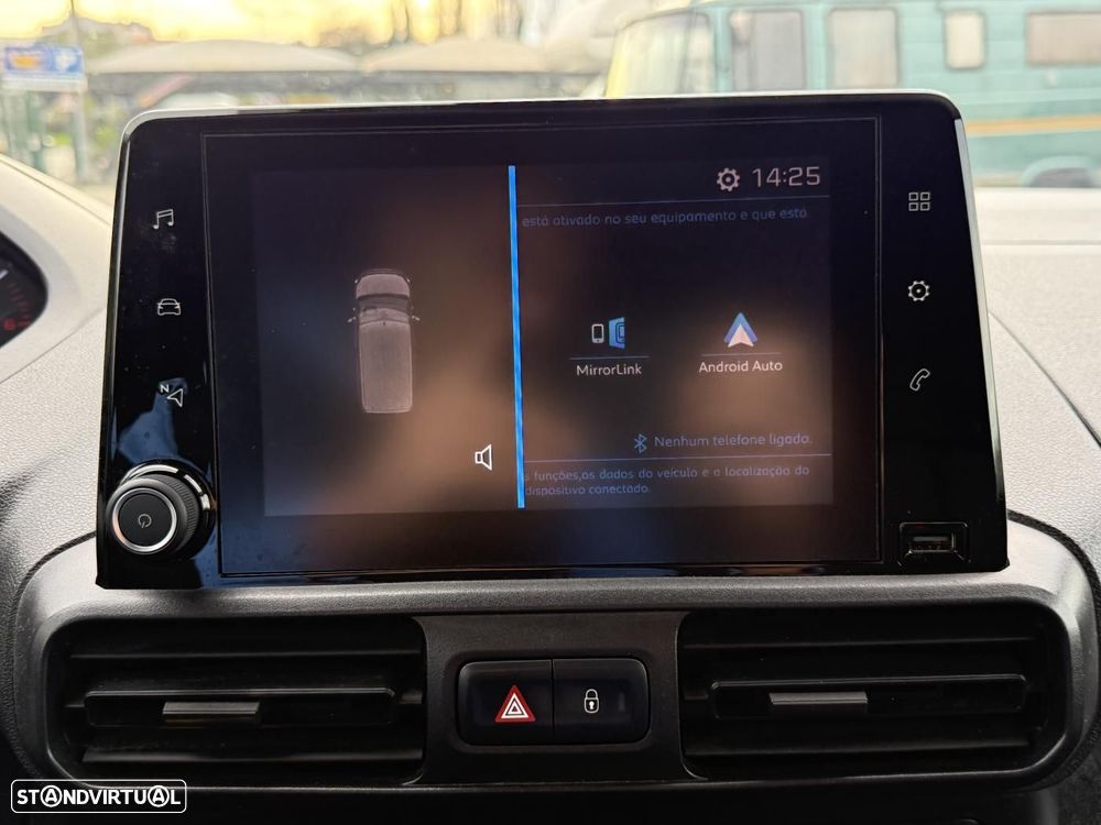 Peugeot Partner 1.5 Blue-HDI Premiun 3Lug IVA Dedutivel Ecrã - 28