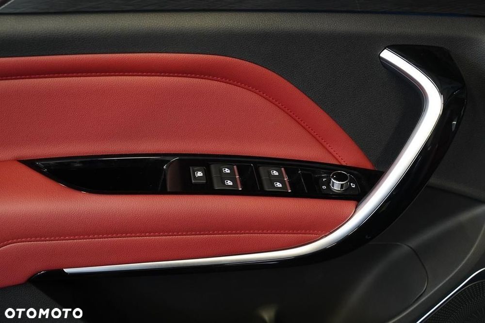 Bestune T77 1.5T Business DCT - 13