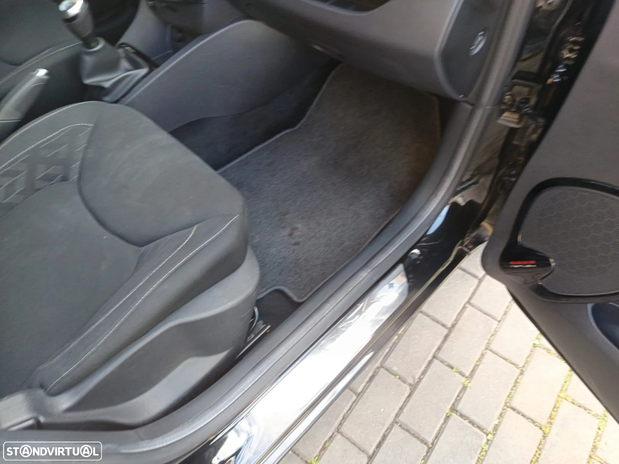 Renault Clio Sport Tourer 0.9 TCe Limited - 8