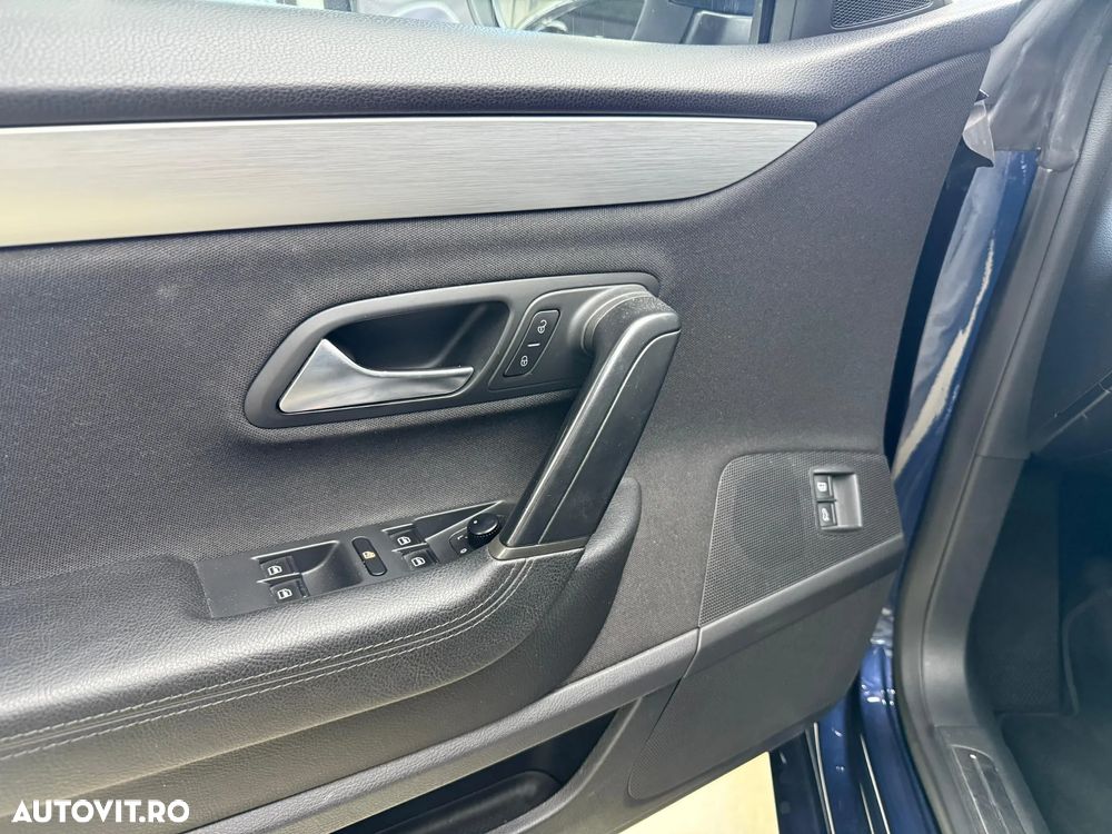Volkswagen Passat CC 2.0 TDI BMT - 26