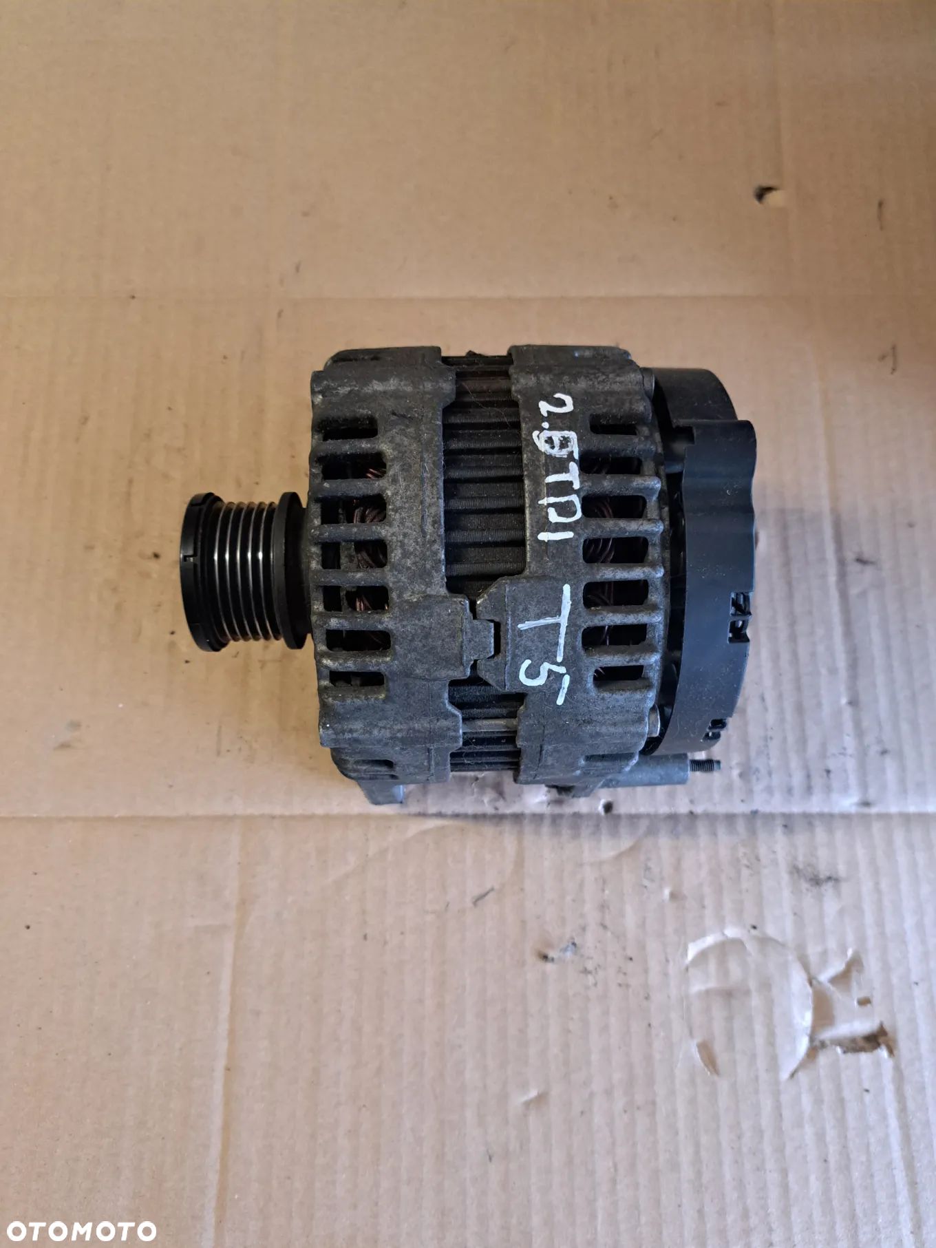 Volkswagen Transporter t5 Alternator 2.0 tdi 03G903023F - 1