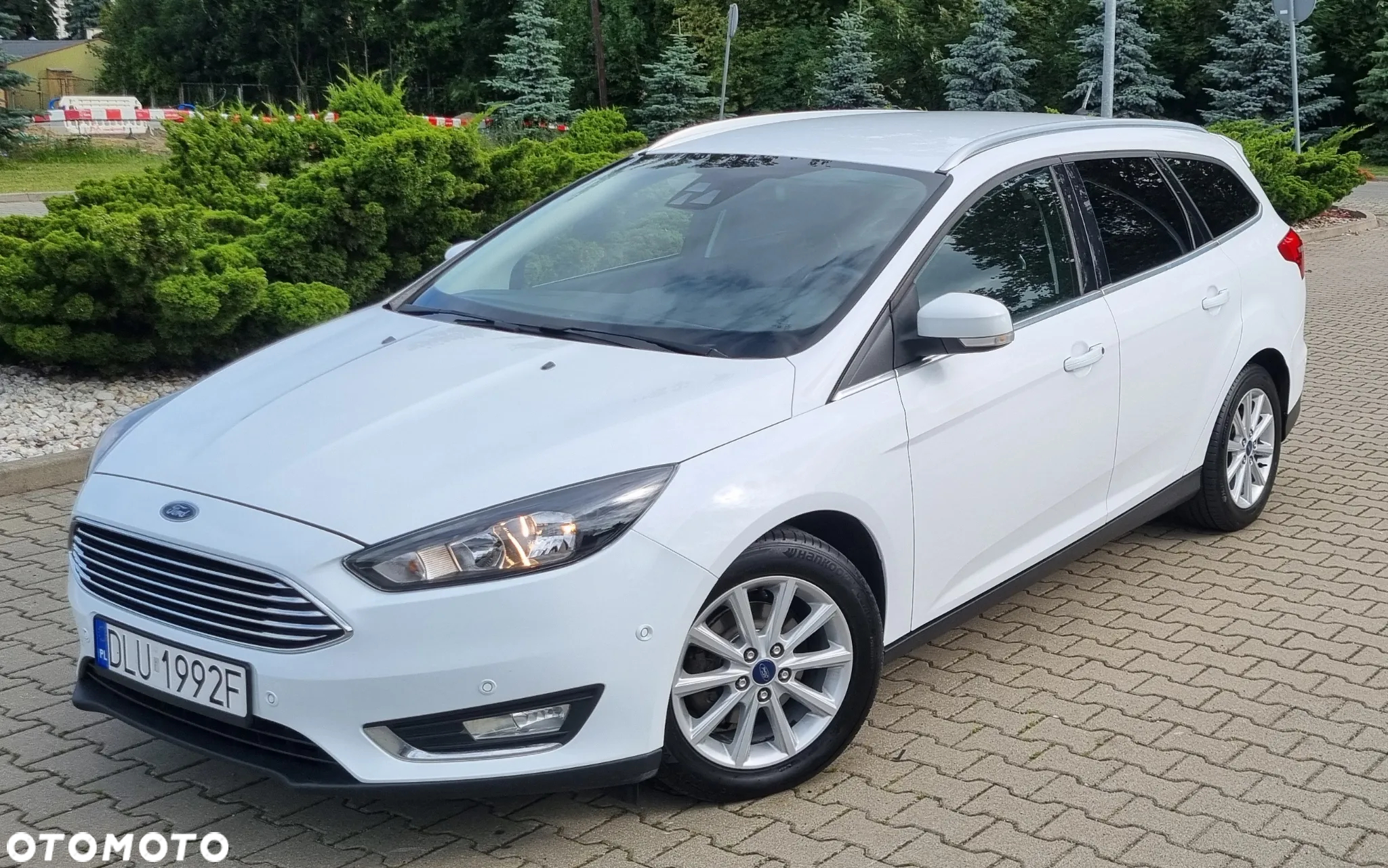 Ford Focus 1.5 EcoBlue Start-Stopp-System TITANIUM - 2