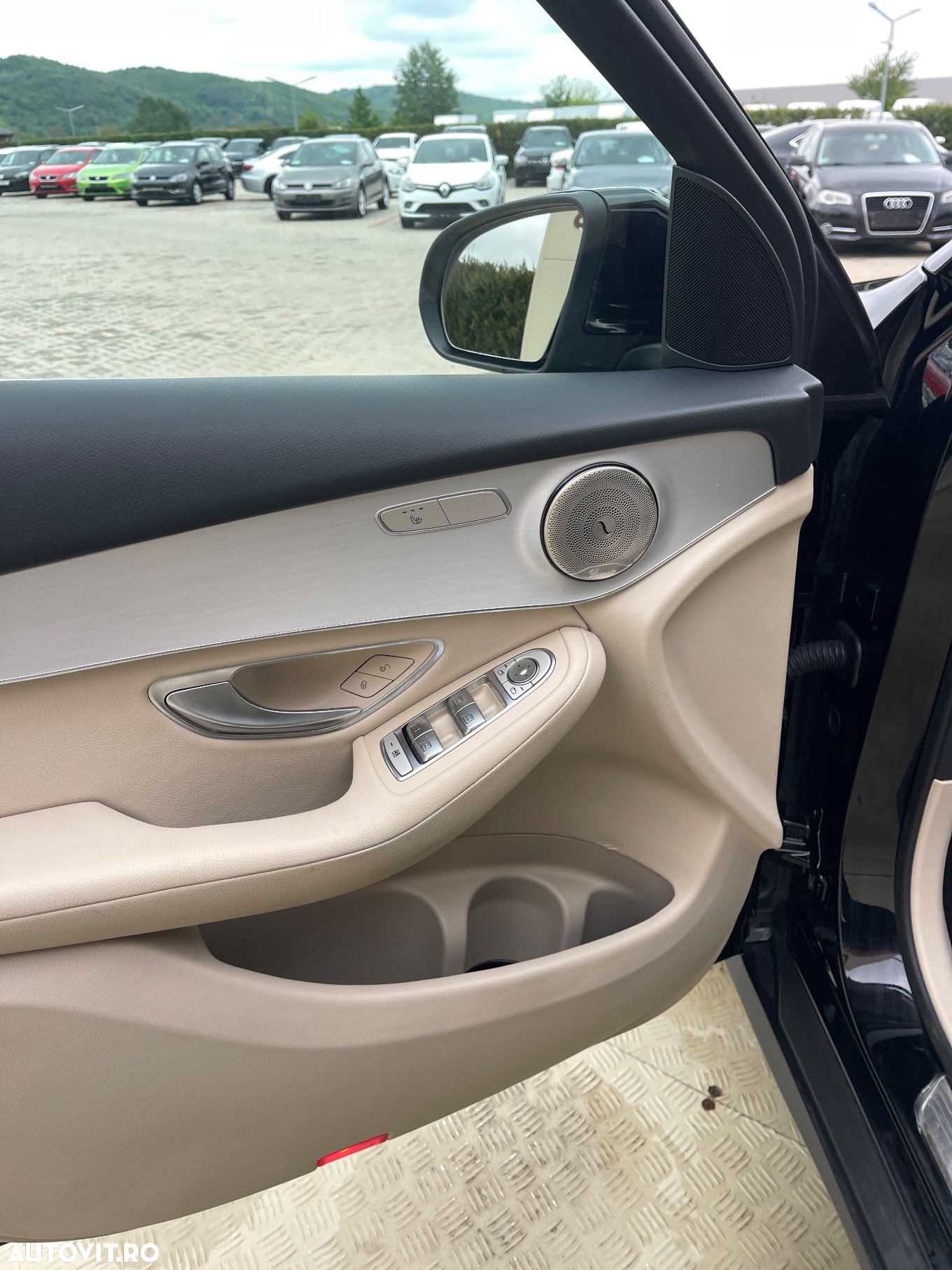 Mercedes-Benz GLC 200 d 4Matic 9G-TRONIC - 31