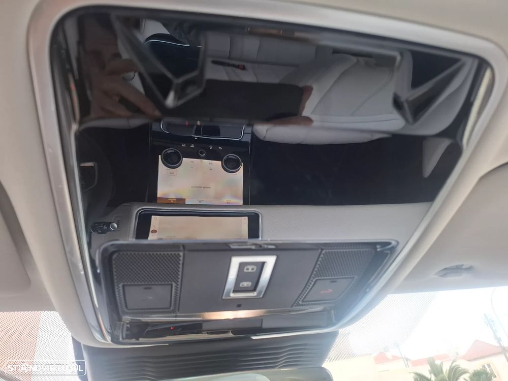 Land Rover Range Rover Velar 2.0 P400e AWD Dynamic SE - 36