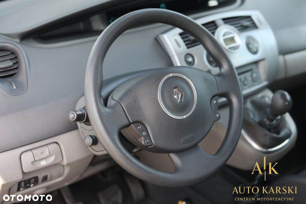 Renault Scenic - 20