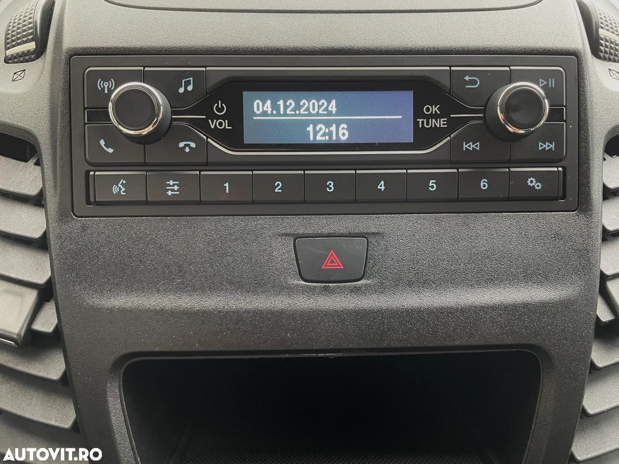 Ford Transit Connect 1.5 EcoBlue 100CP 6MT Kombi L2 Trend - 26