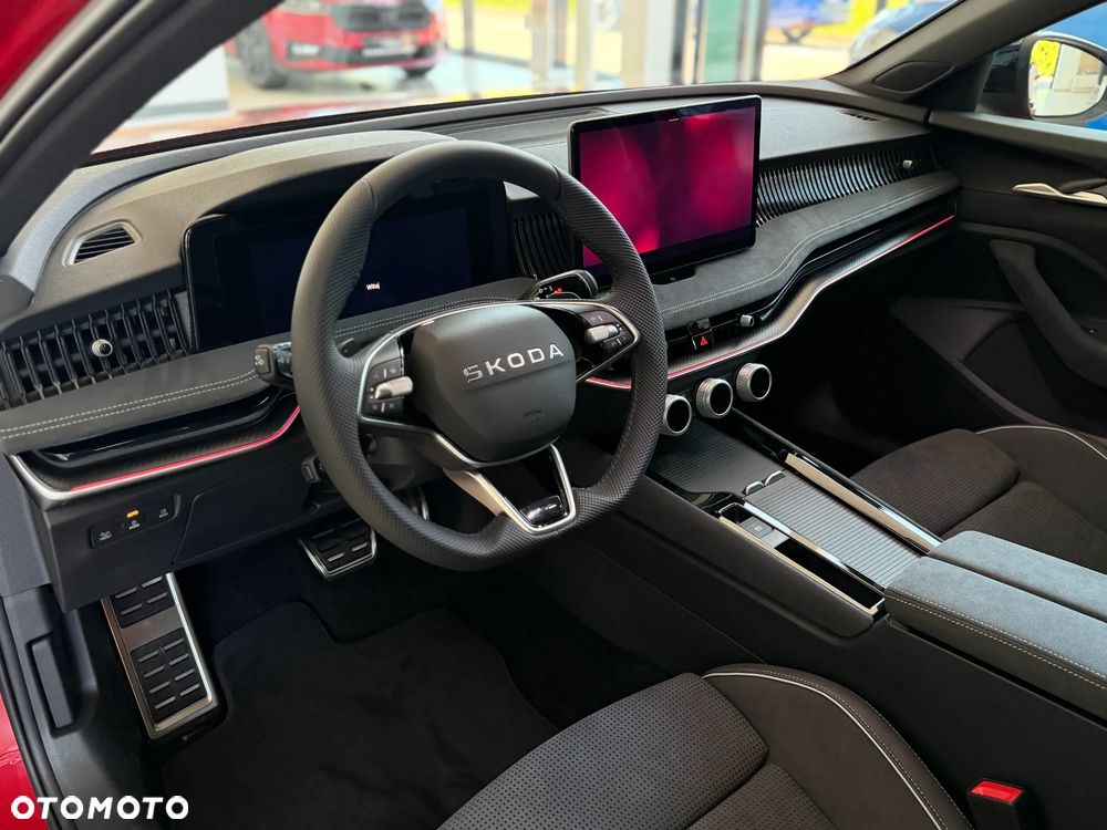 Skoda Superb 1.5 TSI Plug-in Hybrid Sportline DSG - 19