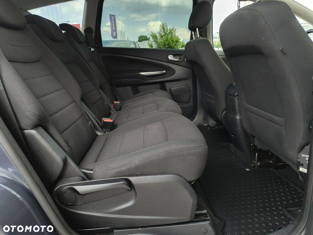 Ford S-Max 2.0 TDCi DPF Titanium X - 15