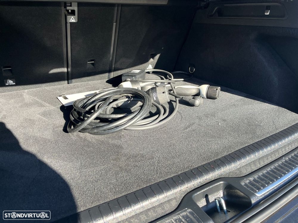 Mercedes-Benz GLC 300 de 4Matic 9G-TRONIC AMG Line - 10