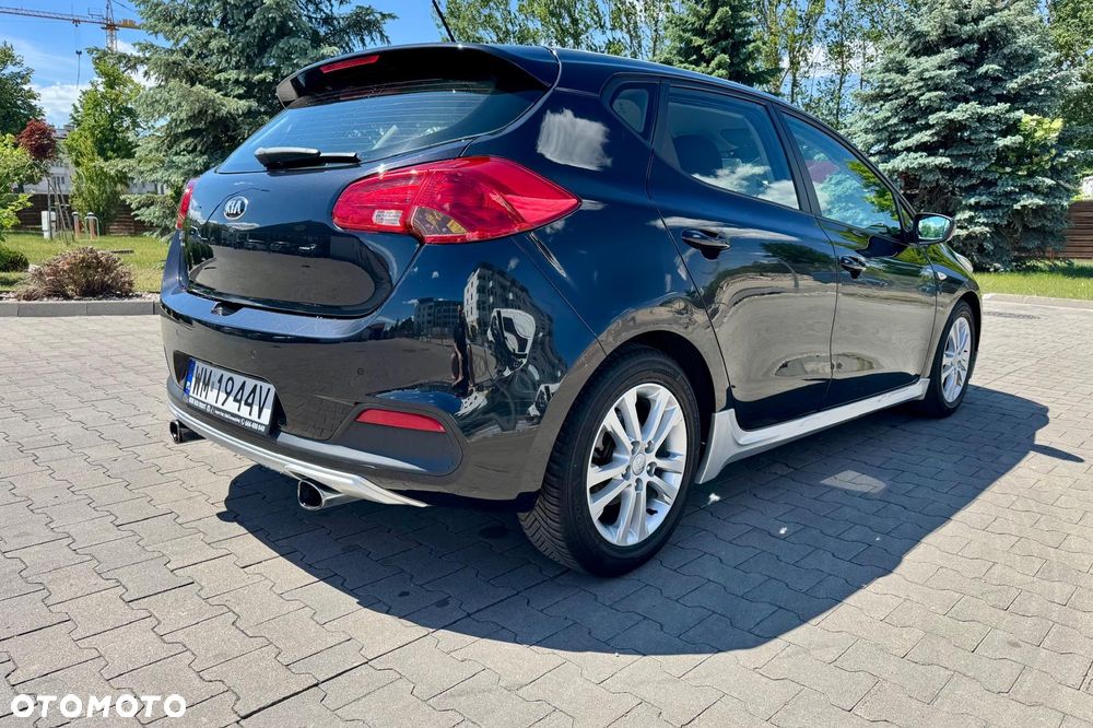 Kia Ceed - 5
