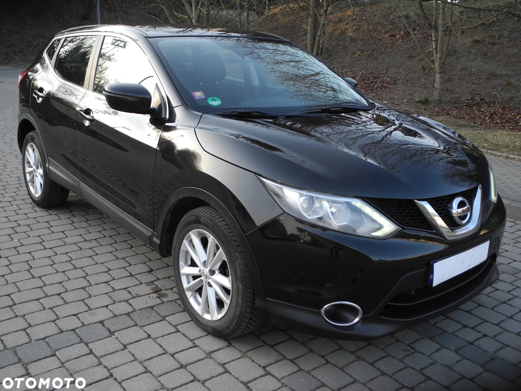 Nissan Qashqai - 2