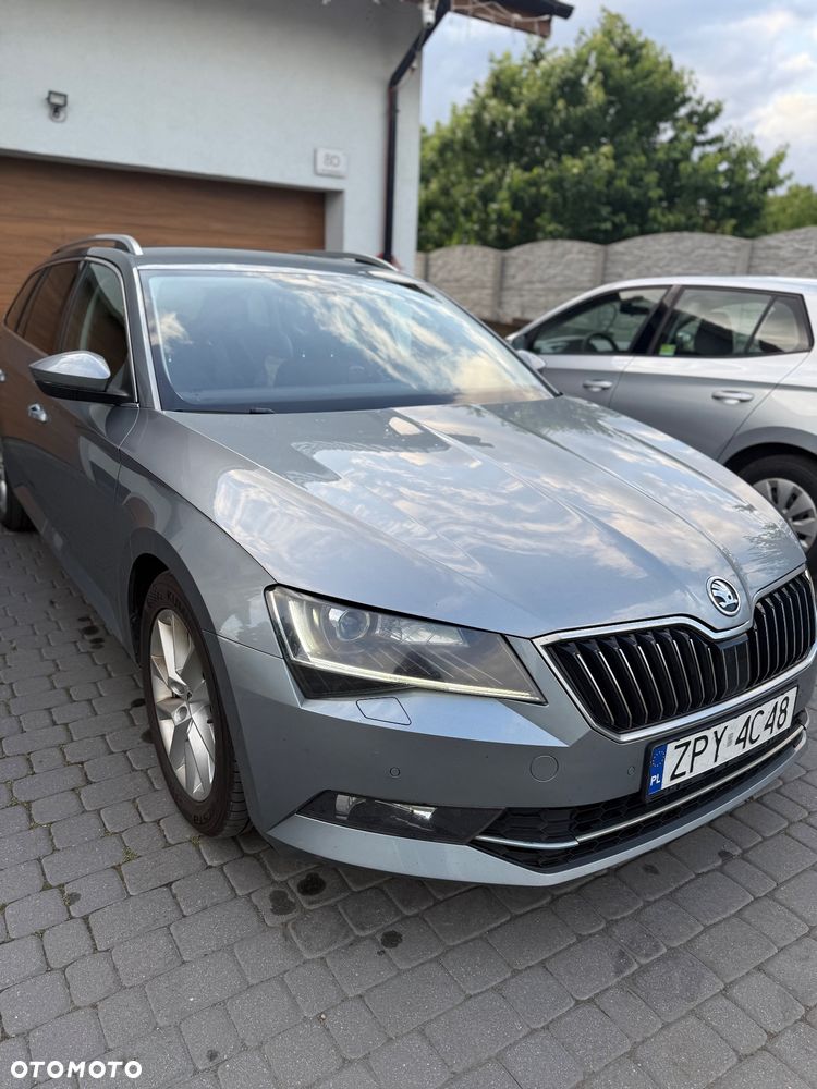 Skoda Superb 1.6 TDI Ambition DSG - 2