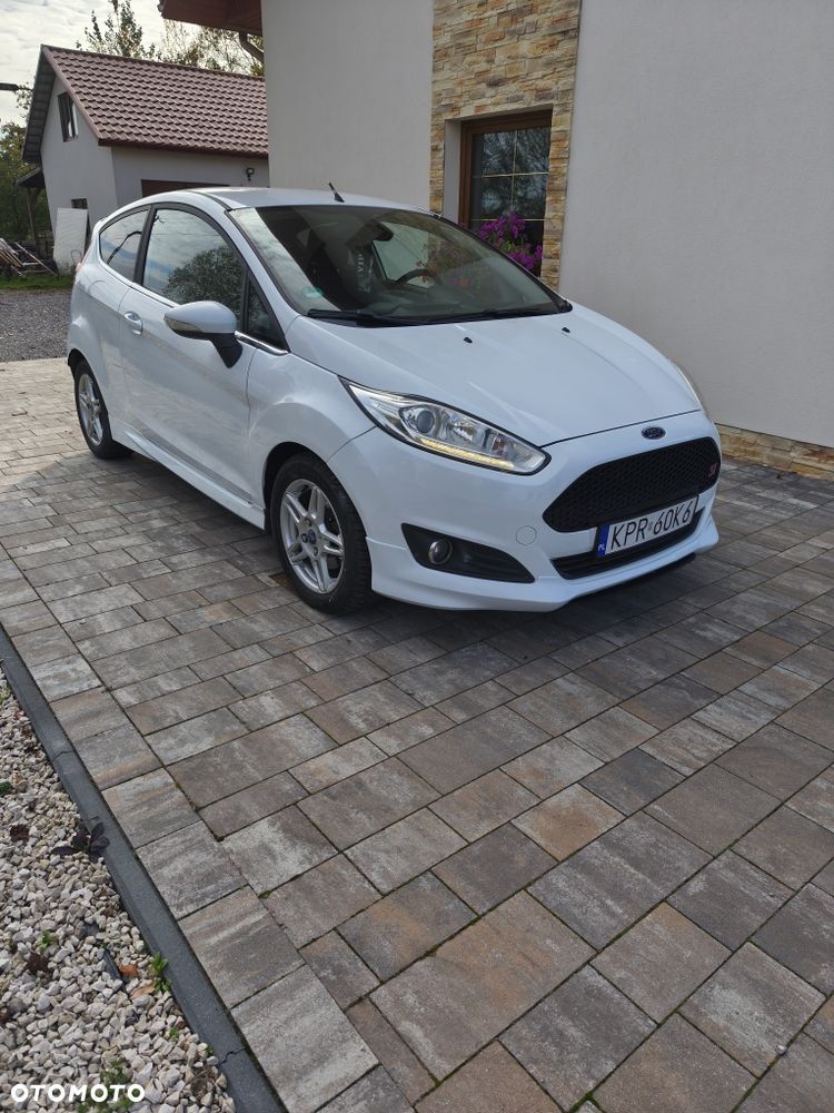Ford Fiesta - 1
