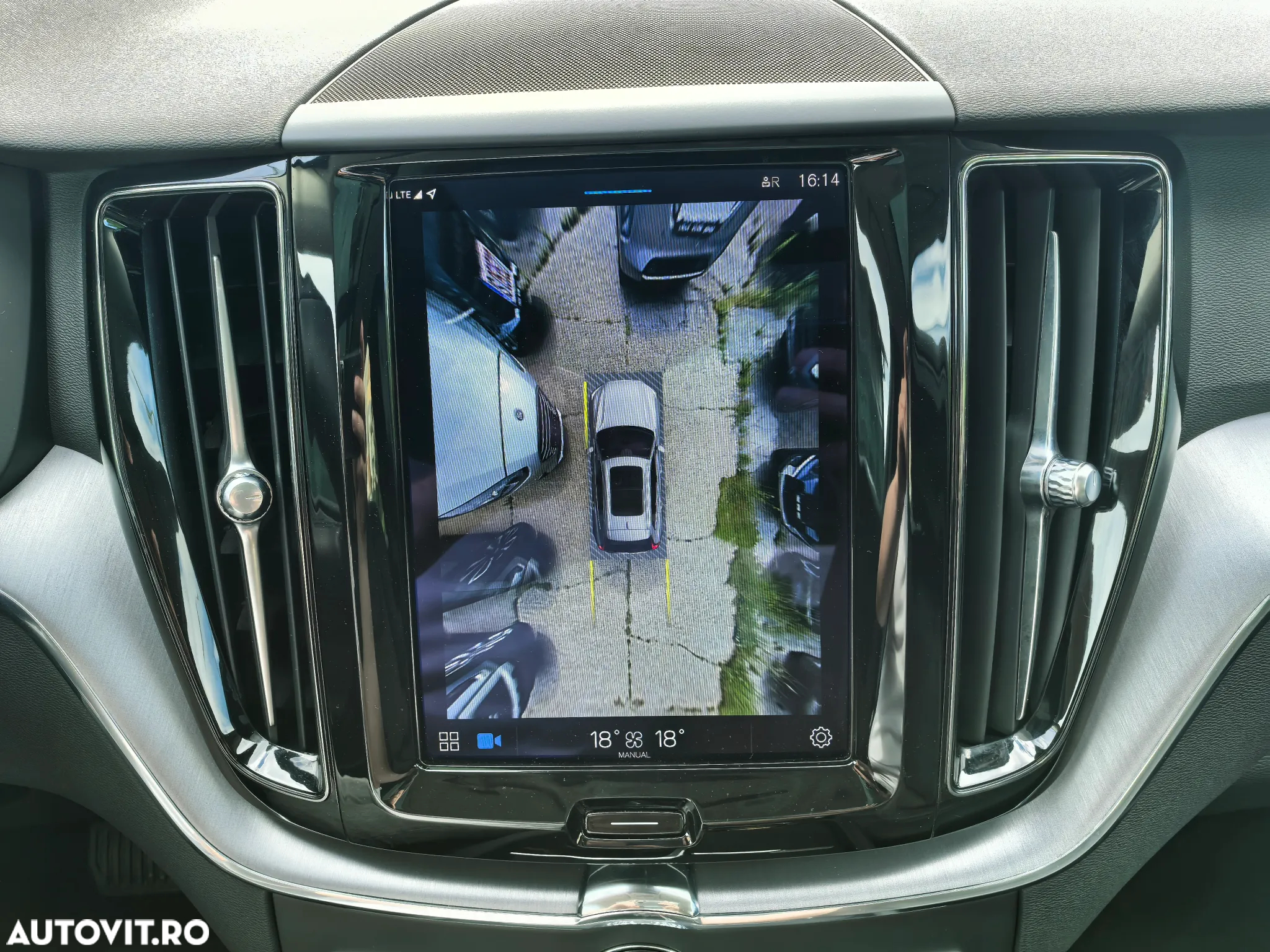 Volvo XC 60 T6 AWD Recharge Geartronic Inscription - 6
