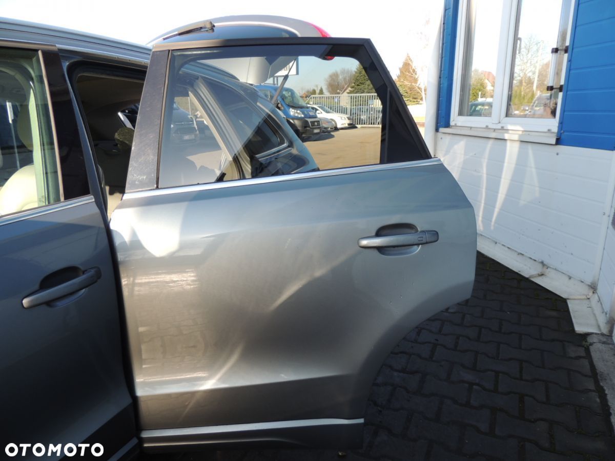 Drzwi lewy tył AUDI Q5 8R '09 LY7G - 1