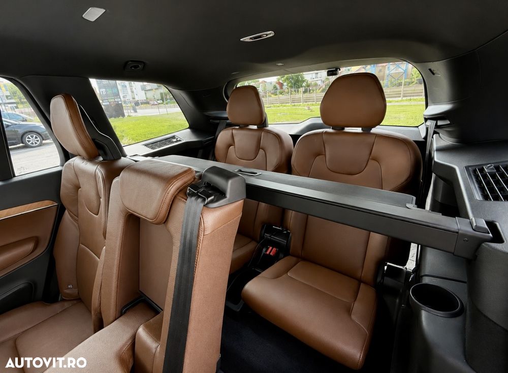 Volvo XC 90 B5 MHEV AWD 7 locuri Momentum Pro - 10