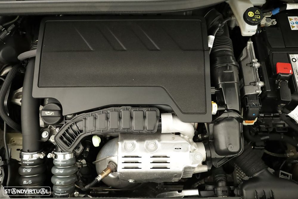 Peugeot 2008 1.2 PureTech Allure - 24