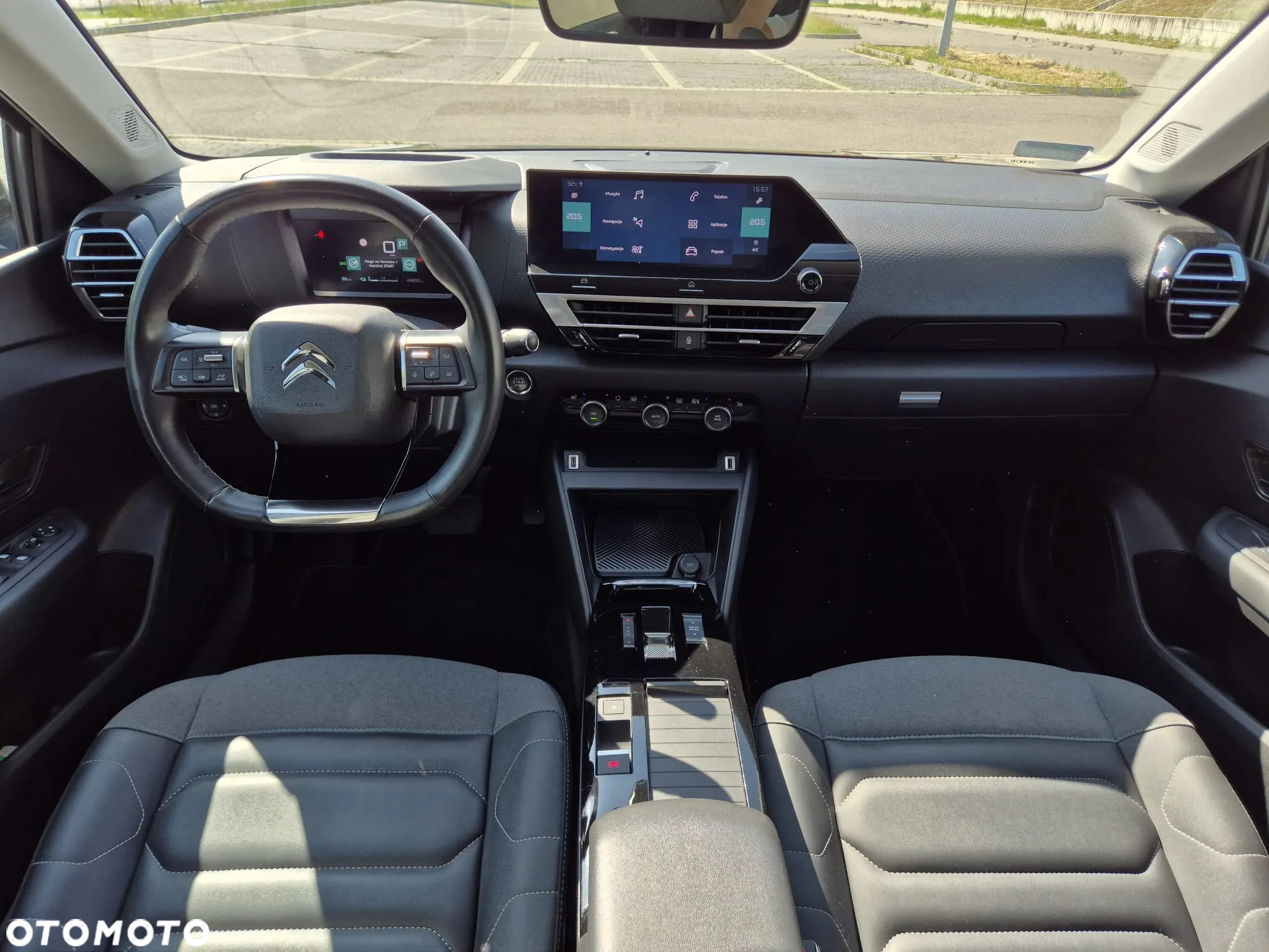 Citroën C4 e-C4 EV136 50kWh Shine - 10