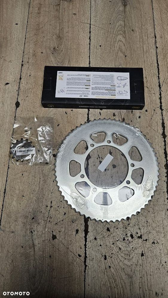 Zestaw napędowy AFAM łańcuch A428R1 zębatki 14/62 Aprilia SX125 - 8