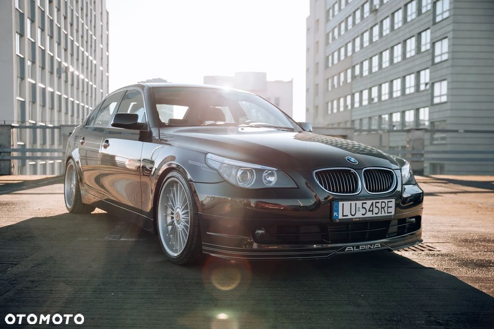 BMW Seria 5 545i - 4