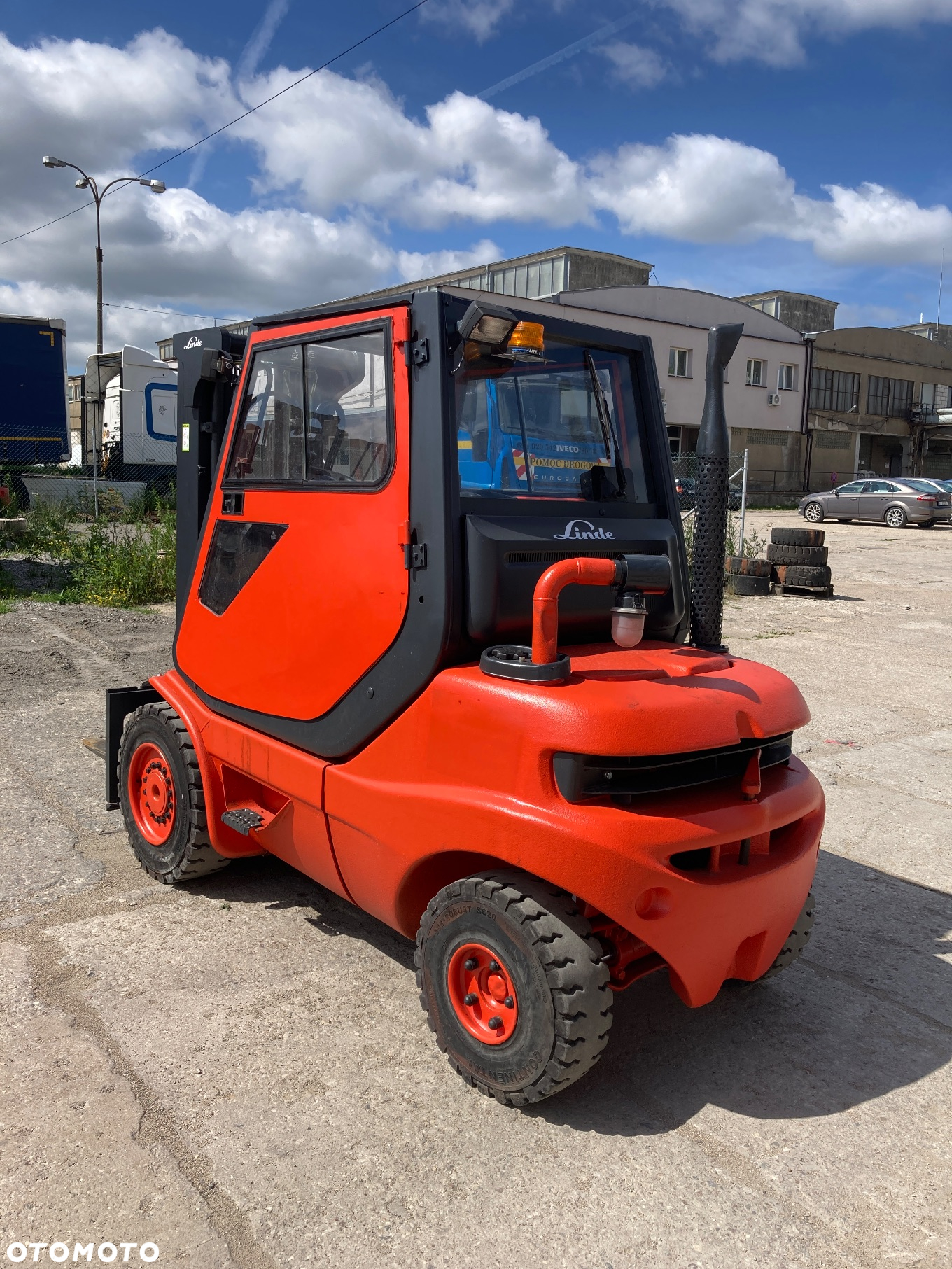 Linde [2000] WÓZEK WIDŁOWY LINDE H30D diesel 3t - 4