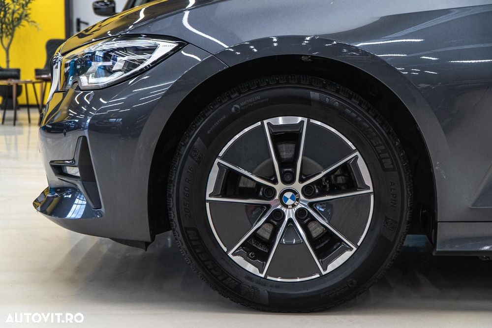 BMW Seria 3 316d Aut. Sport Line - 40