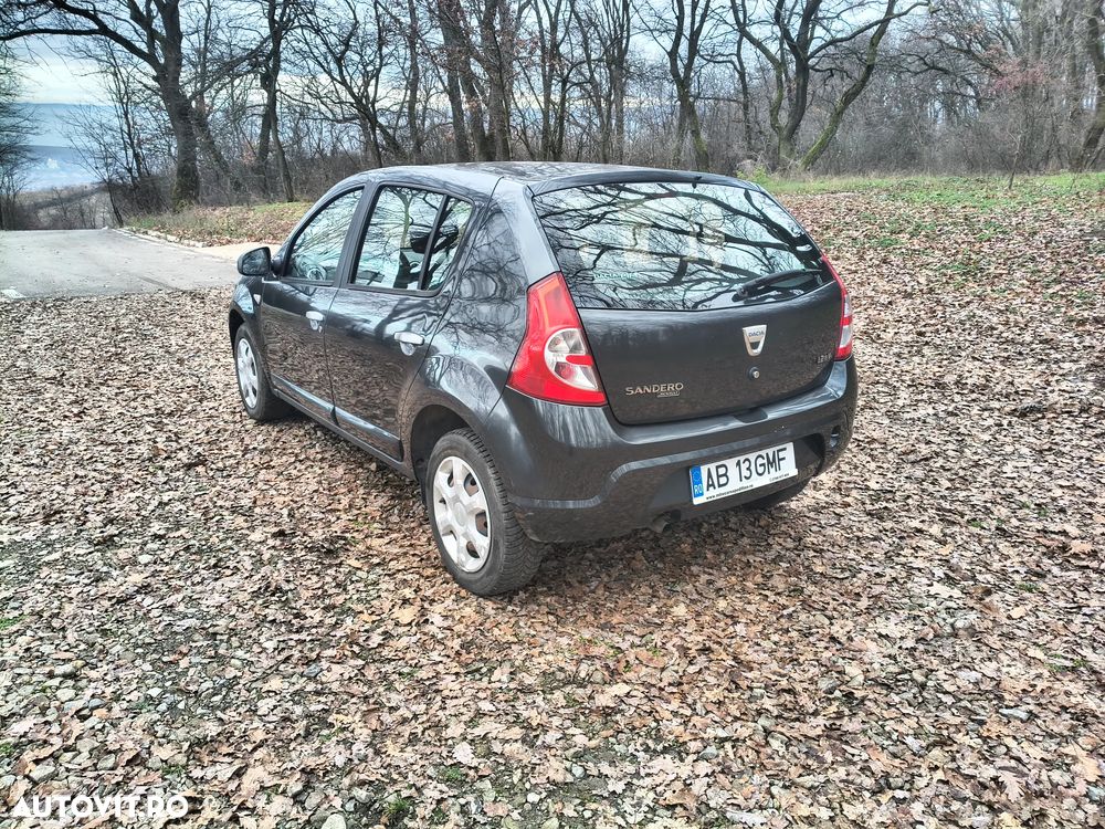 Dacia Sandero 1.2 16V - 4