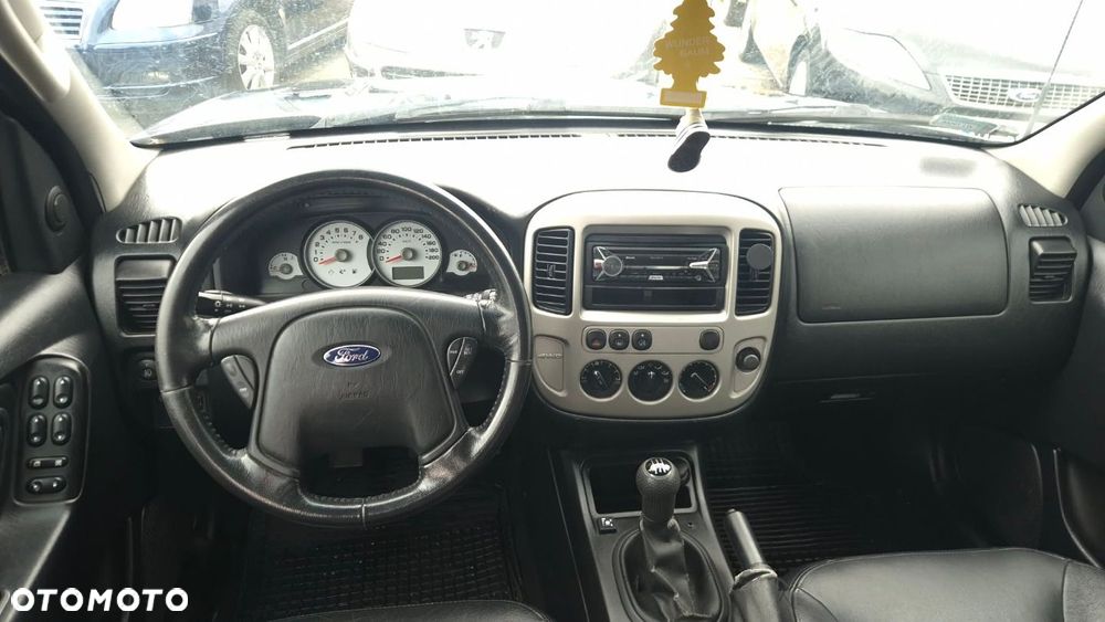 Ford Maverick - 7