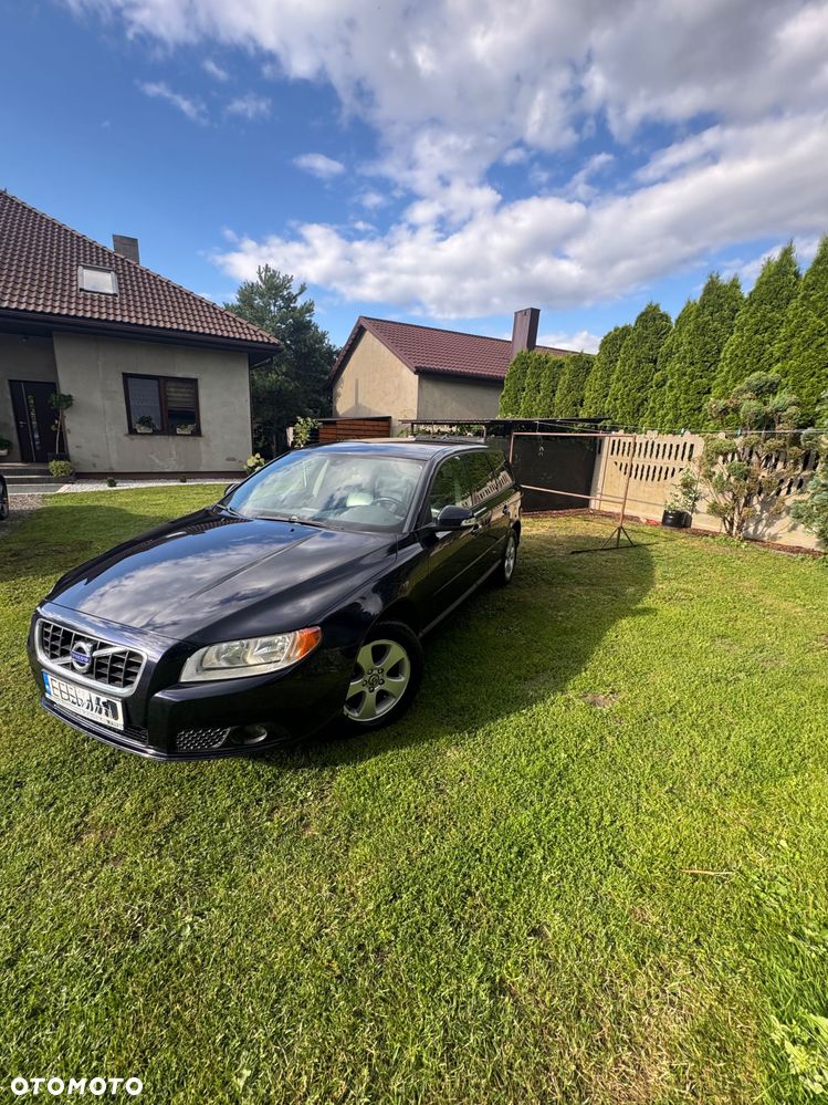 Volvo V70 - 1