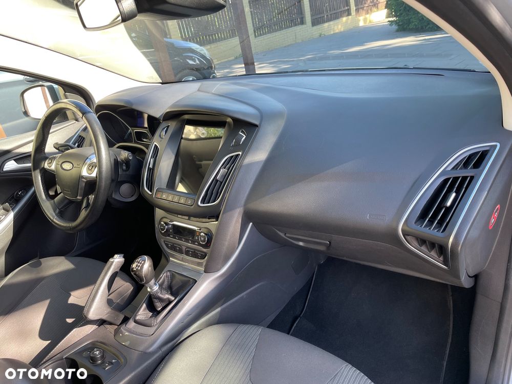 Ford Focus - 39