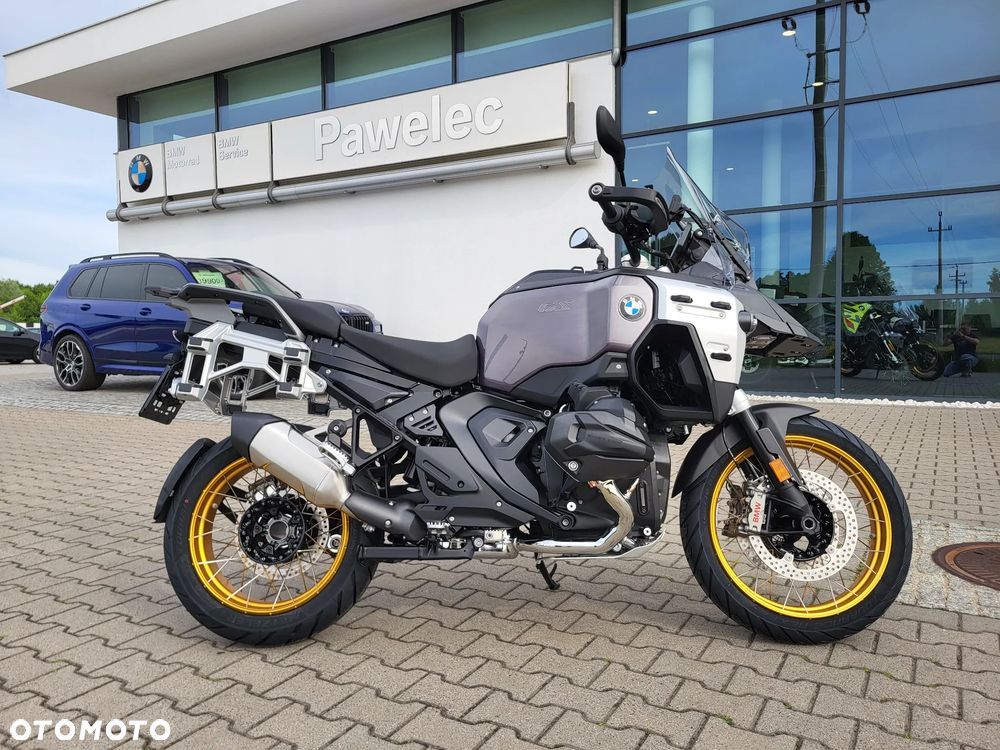 BMW R - 1