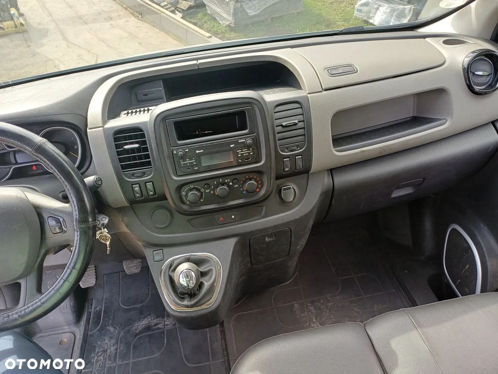 Renault Trafic - 9