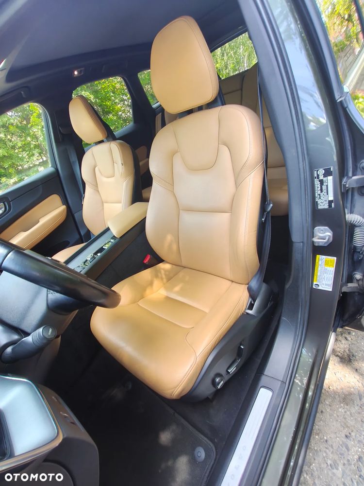 Volvo XC 60 T6 AWD Momentum - 17