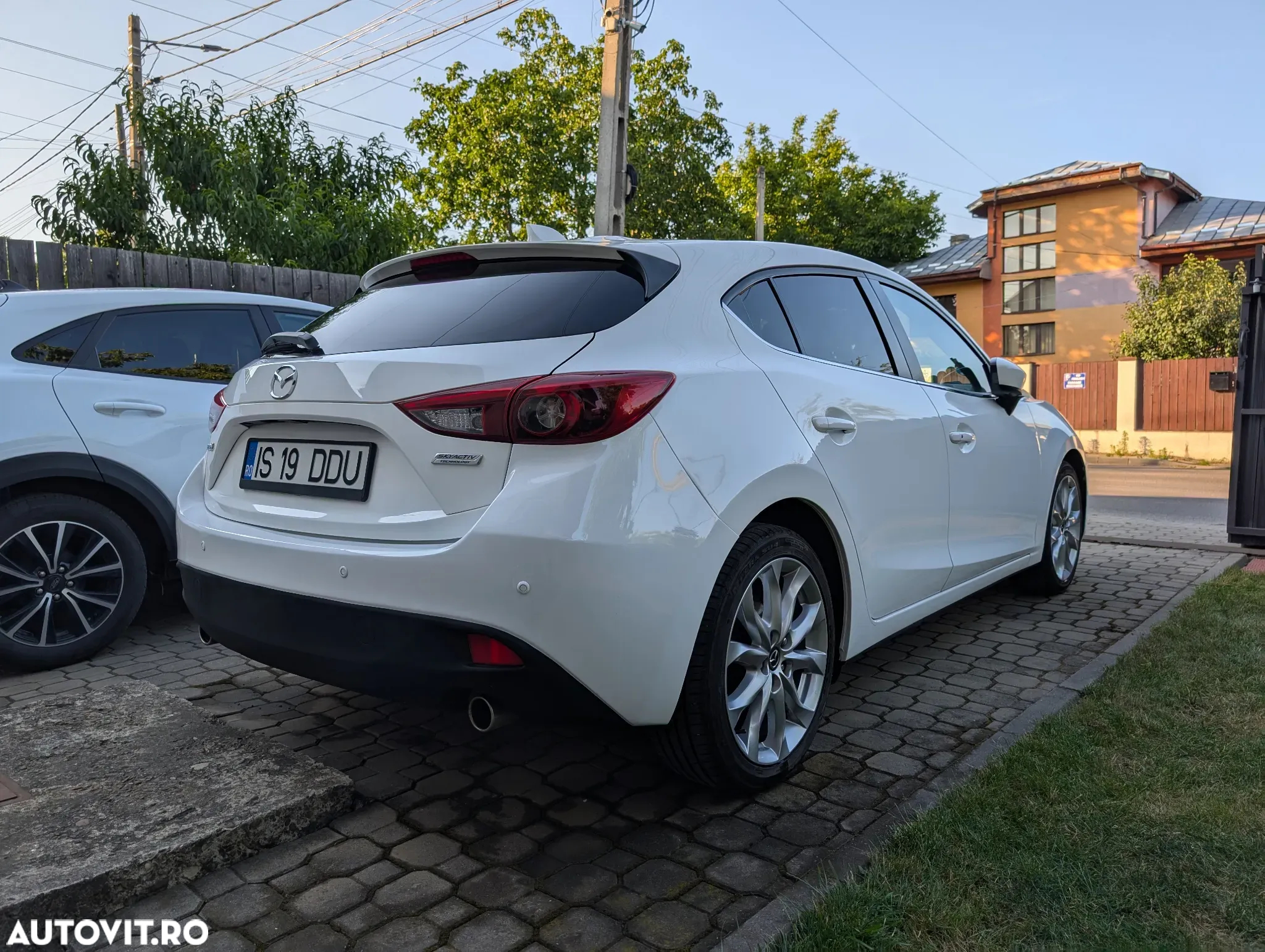 Mazda 3 G120 Revolution Top - 5