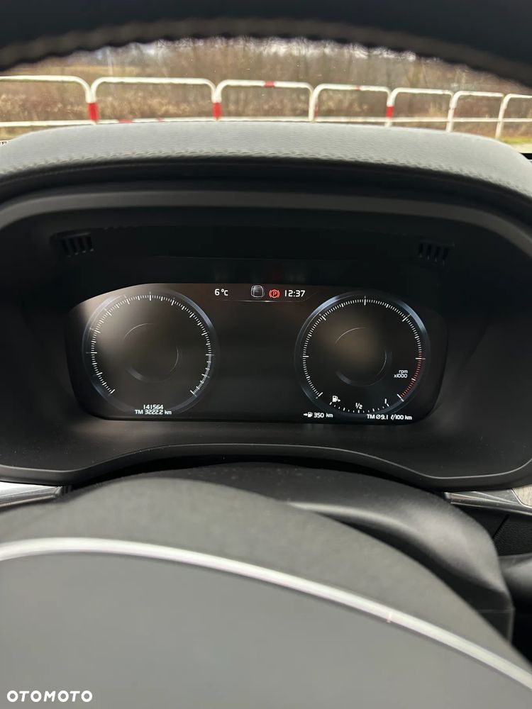 Volvo XC 60 B5 D AWD Geartronic Inscription - 11