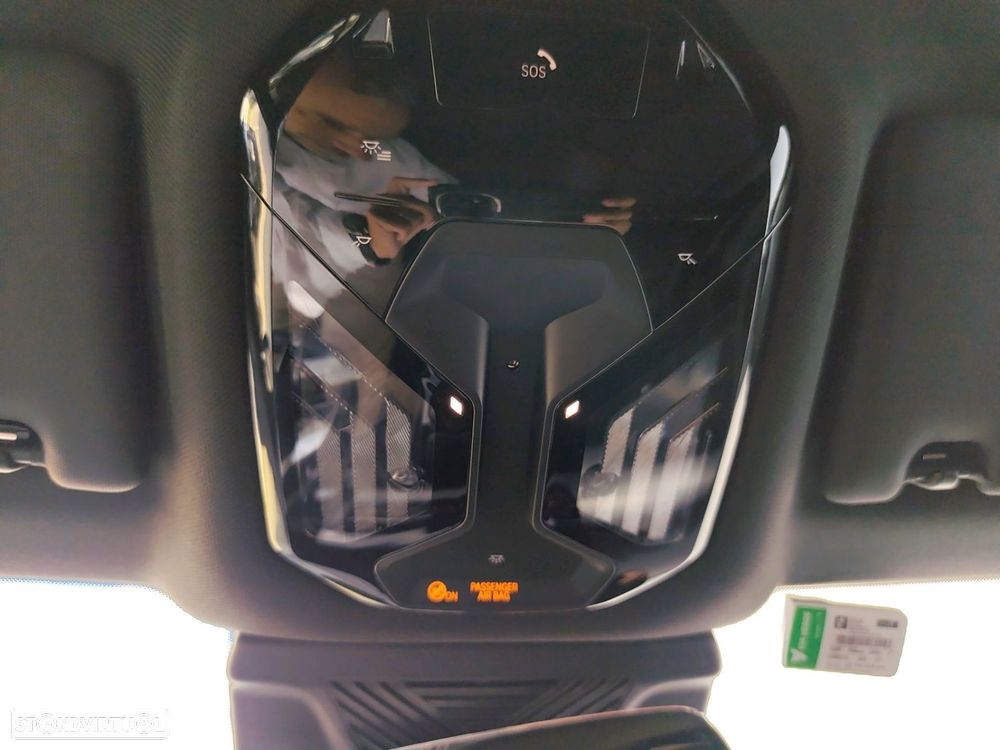 BMW 530 e Pack Desportivo M - 24