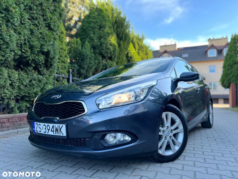 Kia Ceed 1.4 L - 3