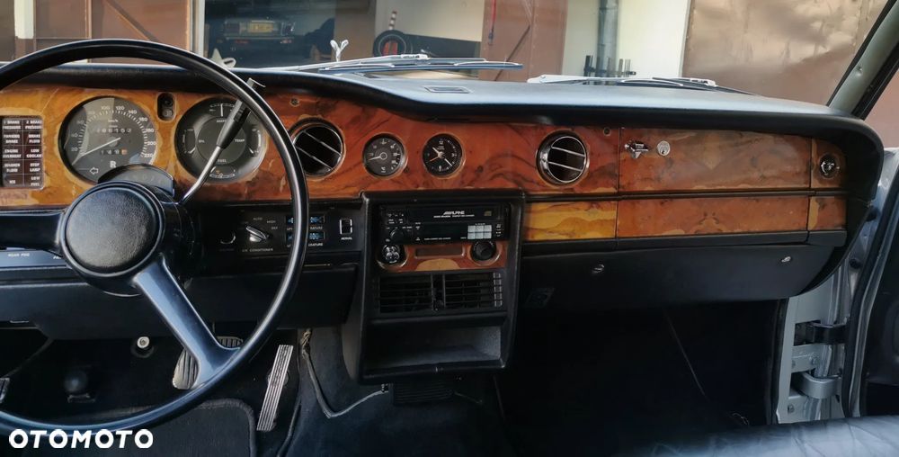 Rolls-Royce Silver Shadow - 10