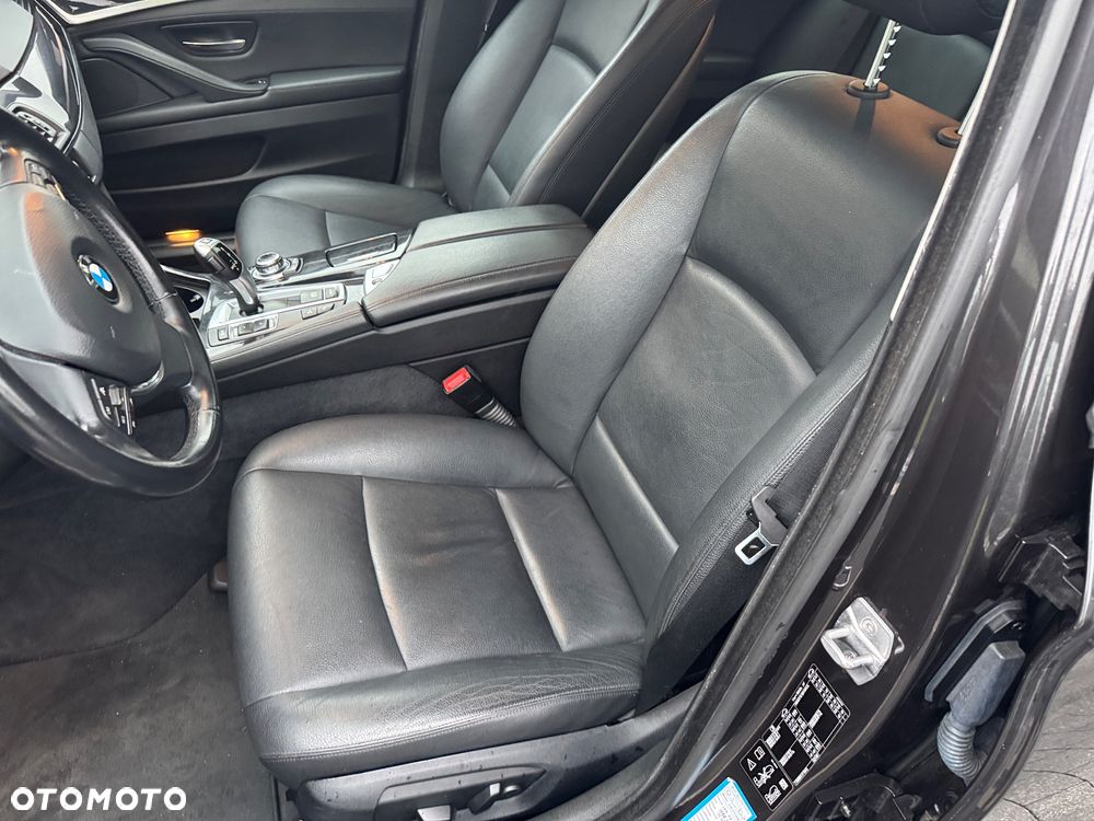 BMW Seria 5 520d xDrive Luxury Line - 19