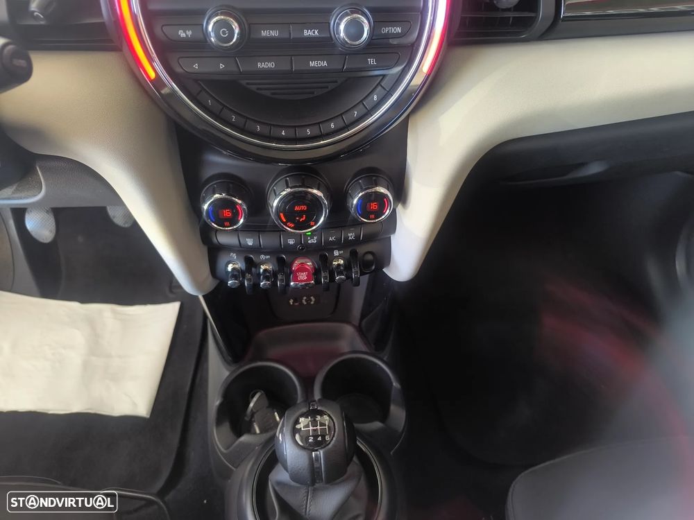 MINI 3 Portas - 15