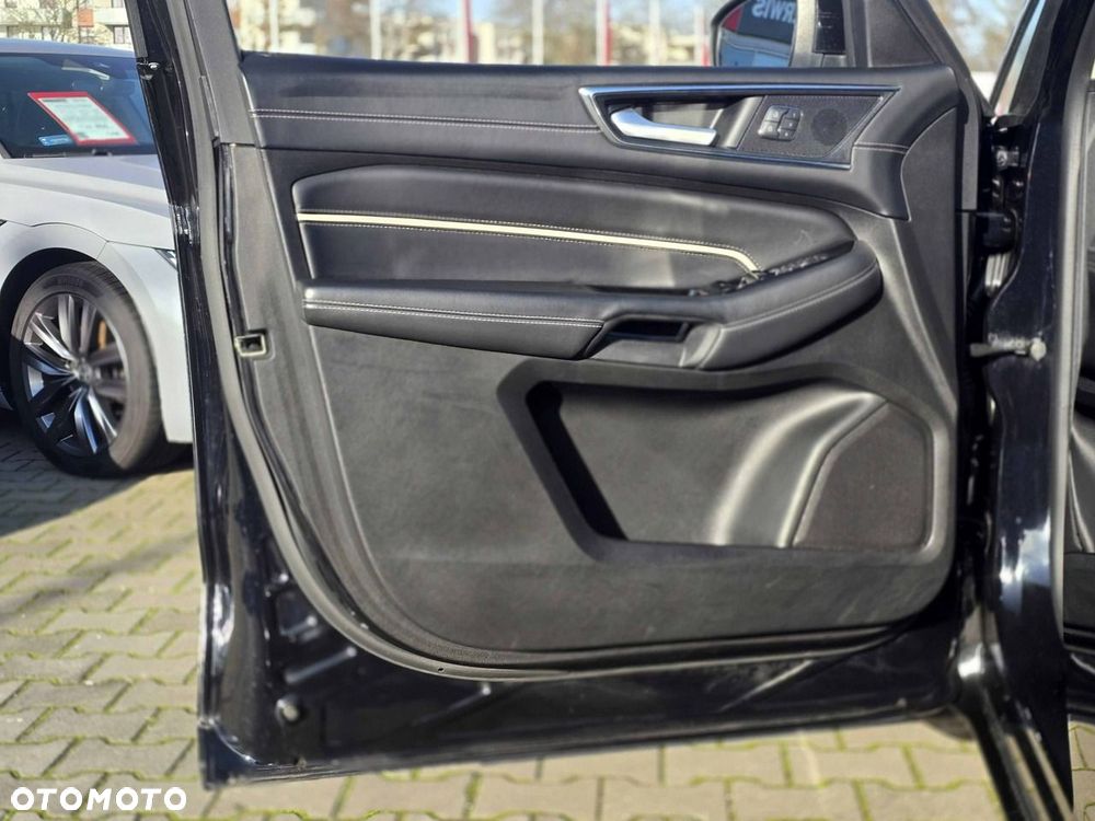 Ford S-Max - 21