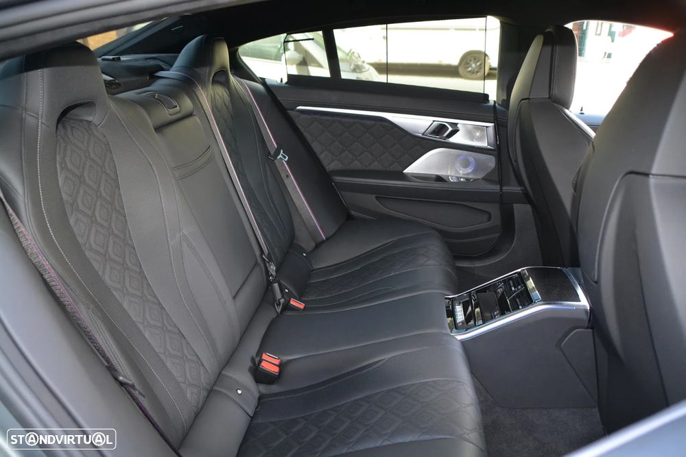 BMW M8 Competition - 56