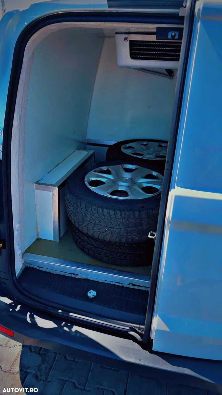 Ford Transit Courier 1.5 TDCi L1 Kombi Commercial Ambiente - 14