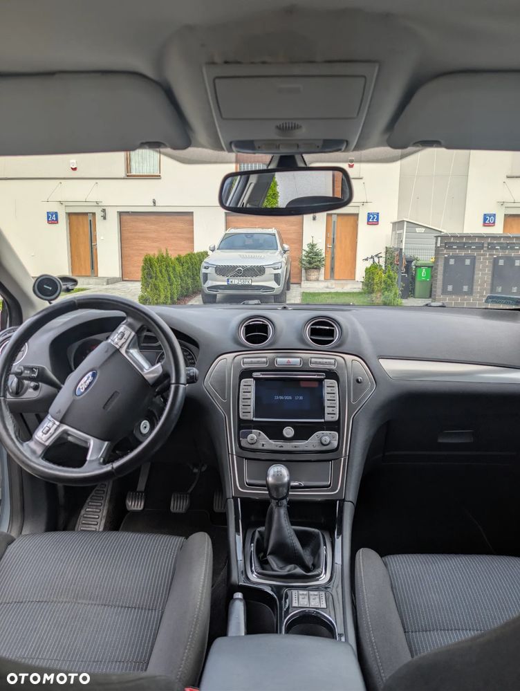 Ford Mondeo 2.0 Titanium - 13