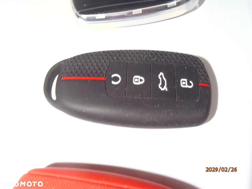 etui silkon gumowe pokrowiec zabezpieczenie breloczek do kluczy zawieszka na pilota OMODA 5 CHERY C5 Omoda & Jaecoo 7 - 9