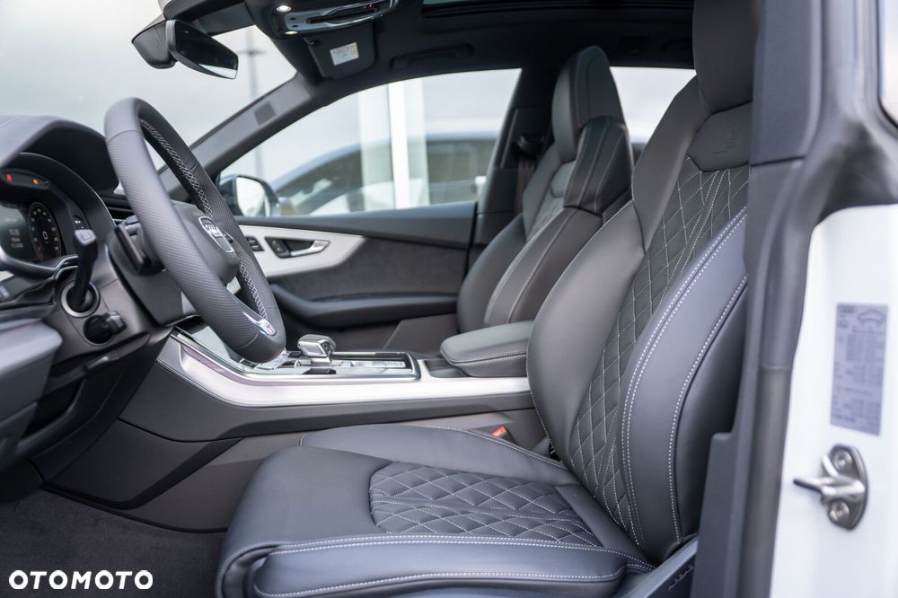 Audi Q8 50 TDI mHEV Quattro Tiptronic - 16