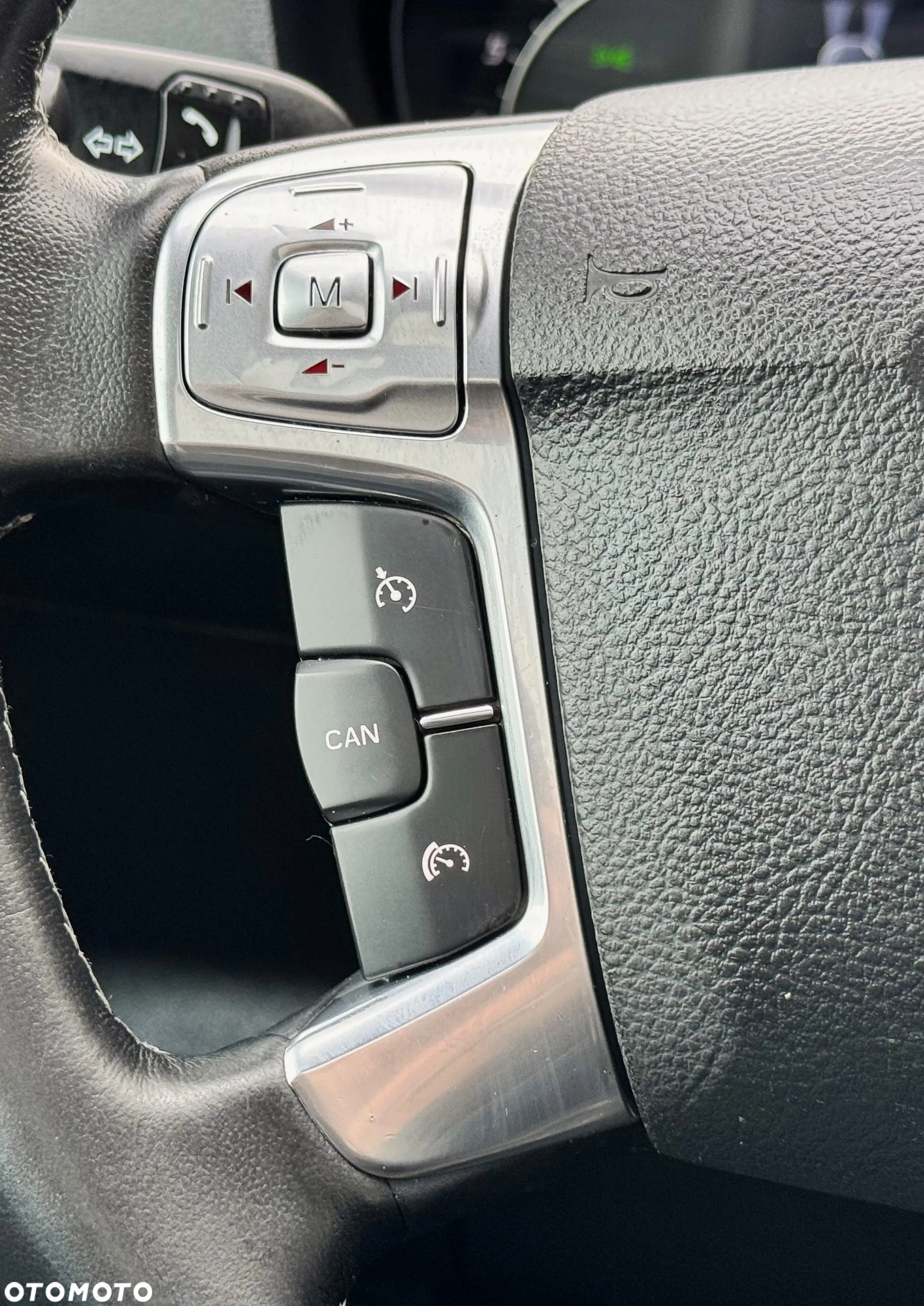 Ford S-Max 2.0 EcoBoost Titanium - 21